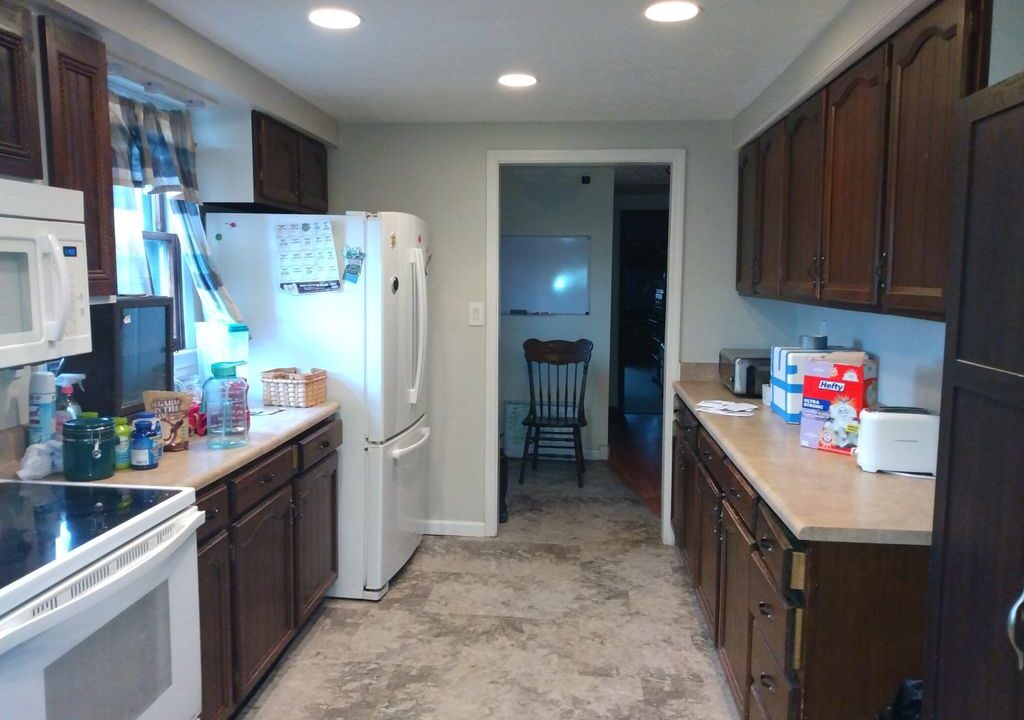 910 E 191st Street-Westfield-IN 46074-10
